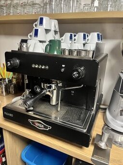 KÁVOVAR Wega Pegaso Opaque 1 Group Professional Espresso