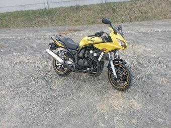 Yamaha fzs 600 Fazer