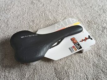 MTB sedlo SQlab 611 Active, 15 cm