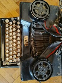 Staré psací stroje - 1
