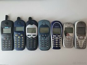 Mobilní telefony Siemens 7 ks