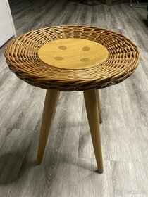 Retro ÚLUV dřevěný stoleček - 1