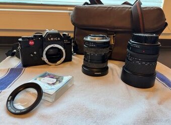 Leica Leitz R3 Electronic fotoaparát + brašna + objektivy