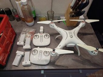 Dron SYMA X8pro