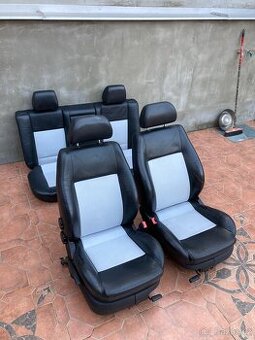 Octavia 1 RS sedačky