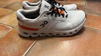 ON M CLOUDRUNNER 2 Běžecké boty