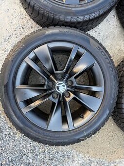 215/55/R17 Pirelli ŠKODA