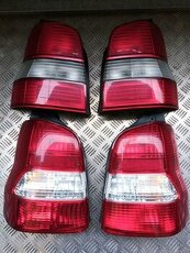 Mazda Demio zadní světla