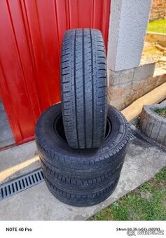 Pneu Michelin 215/70/15C letní