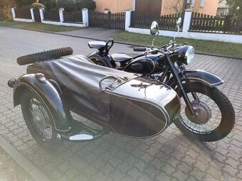 Dněpr,Ural K 750 se side po Renovaci - 1