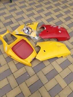 Ducati 748-díly