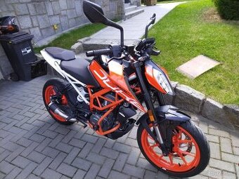 KTM Duke 390