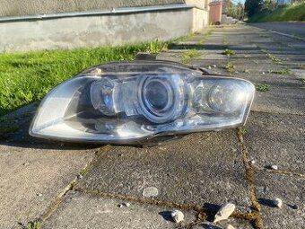 Leví Xenonoví světlomet Audi A4B7