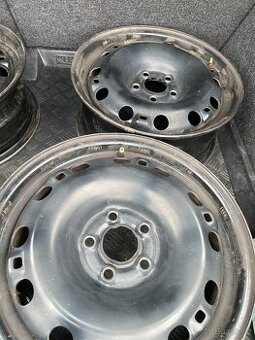 Disky Škoda 5x100 R15, slušný stav