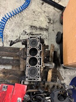 Motor 2.0 HDi 150 FAP (DW10FD) - 110KW