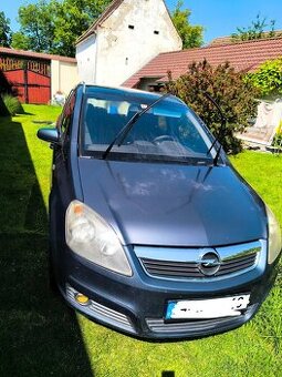 ZAFIRA B 1,9 TDCI - 1