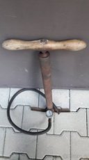Auto-pumpa na veterána - 1