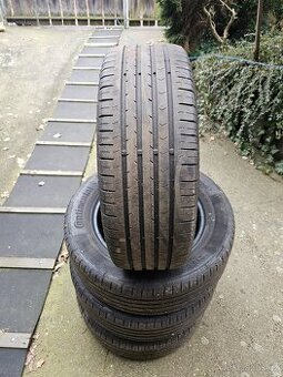 Pneumatiky 215/60/16