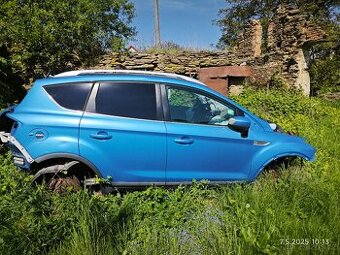Ford Kuga 2009 4x4 jako celek nebo na ND