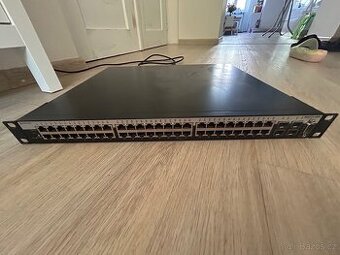 Prodám Switch poe 48 portu stohovatelný. - 1