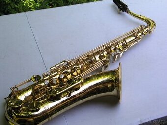 Velmi pěkný tenor saxofon Yamaha YTS 62