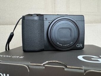 Prodám Ricoh GR III