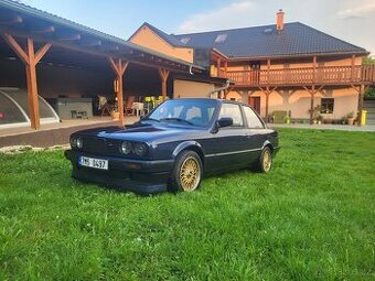 Bmw e30 318is