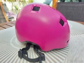 Dětská přilba-helma  OXELO-brusle/ skateboard