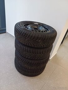 Zimní kompletní kola 195/65 R15