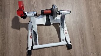 NOVÝ - Cyklotrenažér Elite Qubo Power Fluid