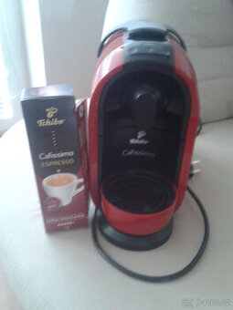 Kávovar kapslový Tchibo téměř nepoužitý