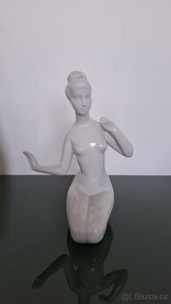 Royal Dux - navrh Jitka Forejtova