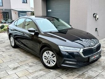 Škoda Octavia IV(2022) 1.5TSI 110kW/NOVÉ CZ/DPH/HEZKÝ STAV