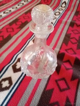 Prodám džbán - karafa s víčkem - špuntem