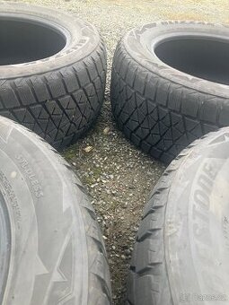 Bridgestone Blizzak 275/55 R19 111T zimní sada 4ks