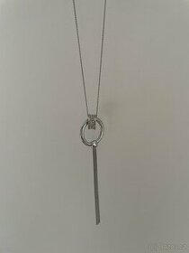 dlouhý náhrdelník