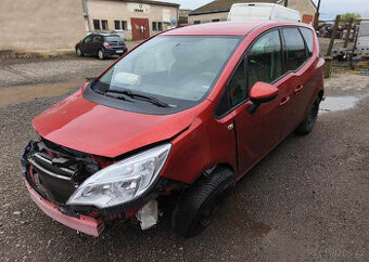 Prodám veškeré náhradní díly Opel Meriva B A14XER 1.4 16v 74