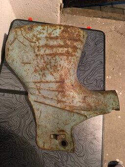 Podsedlové plechy Jawa 550