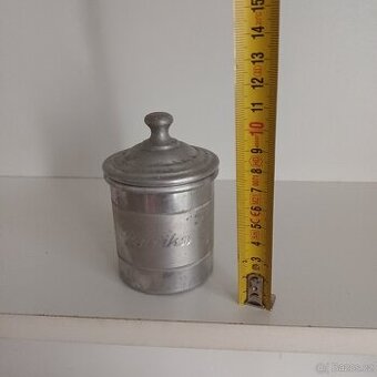 Staré hliníkové kořenky - 1