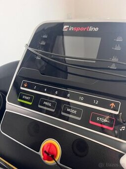 Motorový běžecký pás