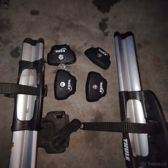 Třešní nosič na kolo Thule a příčníky HAKR