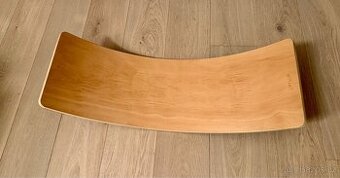 Houpaci drevene prkno s plsti zn Elineli