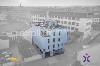 Pronájem kancelářského prostoru u náměstí 4.N.P. 107 m² - Uh