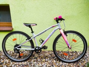 Značkové dětské dívčí kolo Rock Machine 26"/14"(XS)Thunder