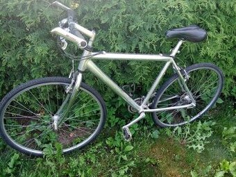 Pánské kolo 28", trekové ODLEHČENÉ