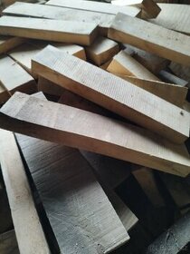 Suché tvrdé palivové dřevo - jasan