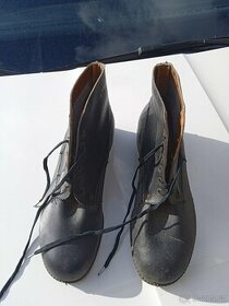 Staré pracovní boty Svit - 1