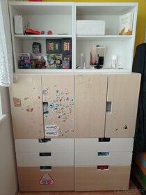 Sestava skříní IKEA