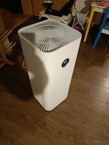 Prodam Xiaomi Air Purifier 4 pro, zaruka, mam 2ks.