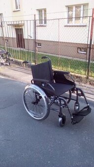 INVALIDNÍ VOZÍKY- 46 a 48cm ODLEHČENÉ-ZASÍLÁM PO ČR